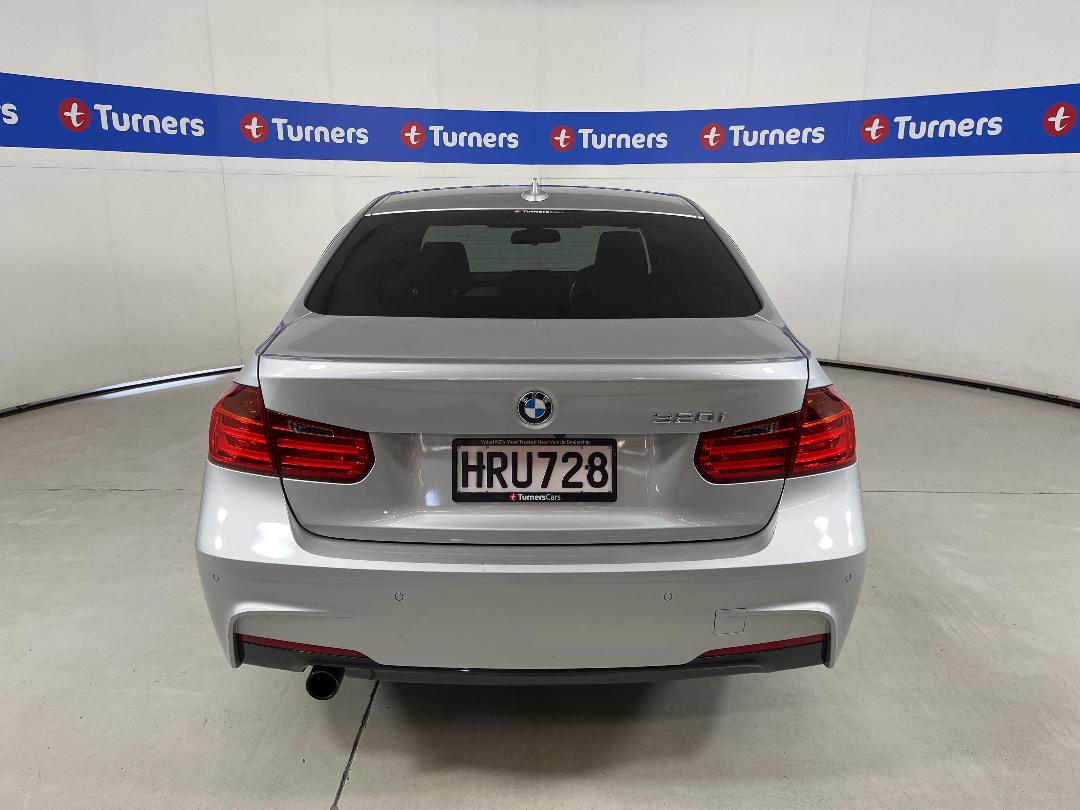 Photo '6' of BMW 320I