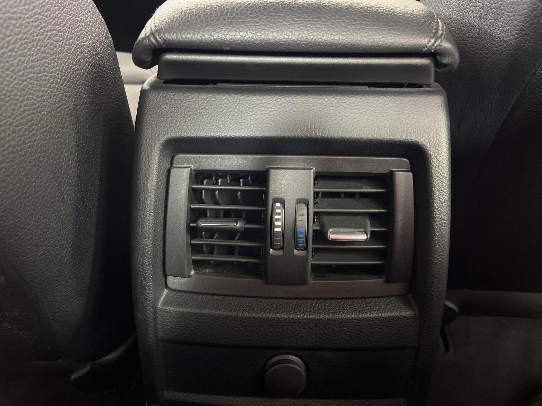 Photo '24' of BMW 320I