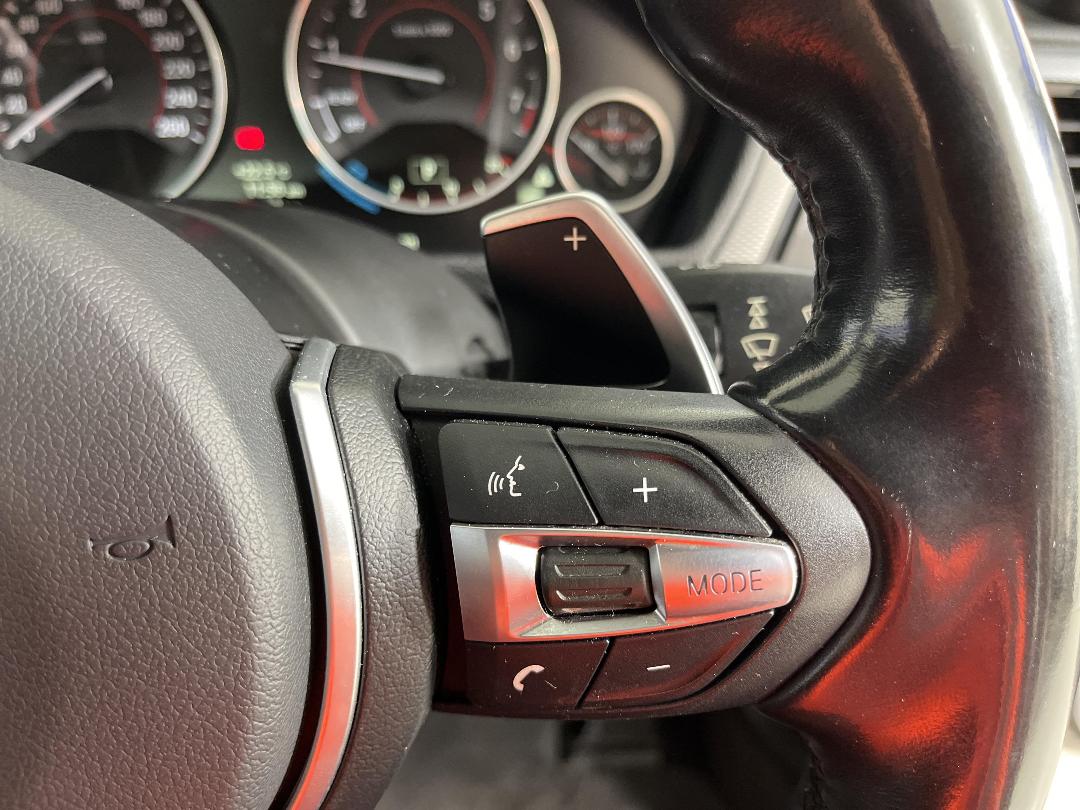 Photo '26' of BMW 320I