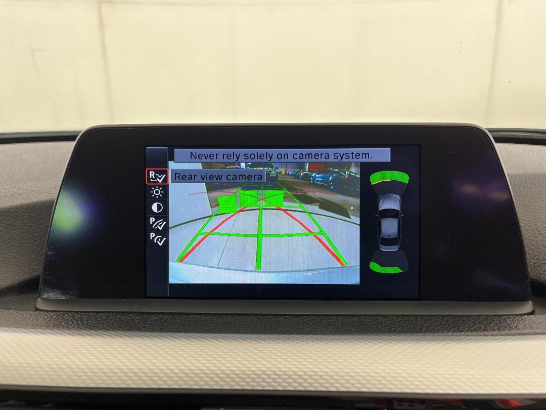 Photo '29' of BMW 320I