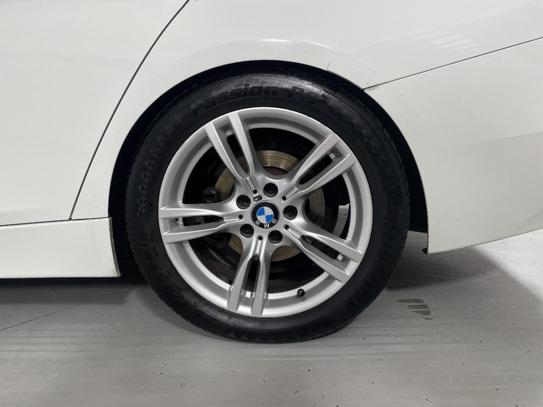 Photo '11' of BMW 328I Photo '11' of BMW 328I