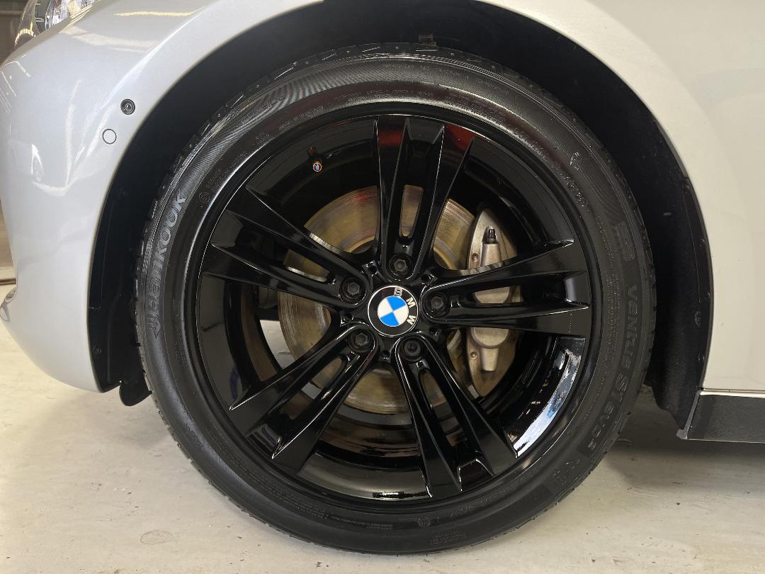 Photo '10' of BMW 335I