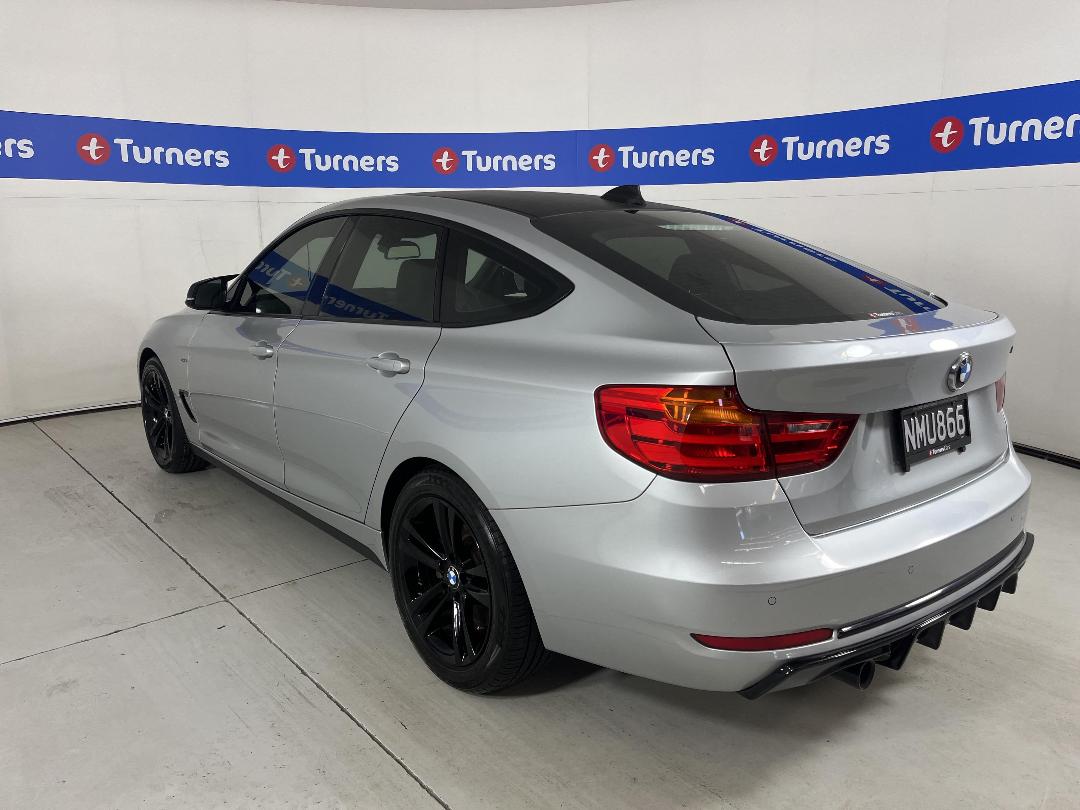 Photo '5' of BMW 335I