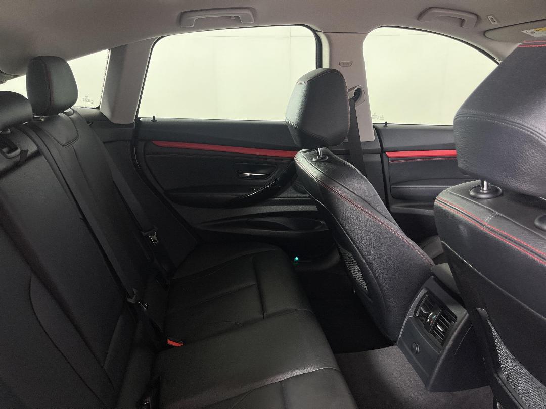 Photo '20' of BMW 335I