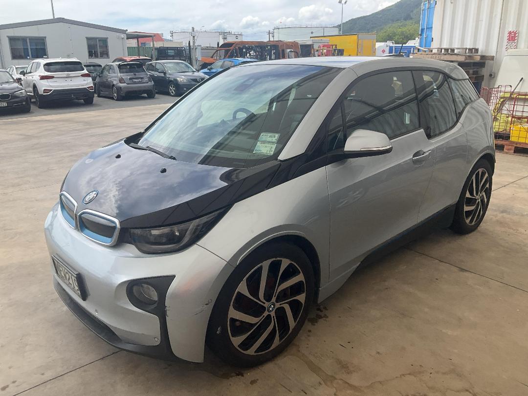 Photo '3' of BMW I3 Photo '3' of BMW I3