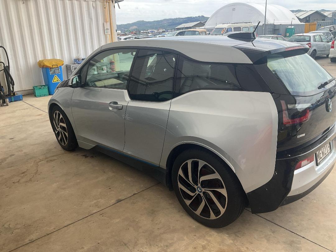 Photo '4' of BMW I3 Photo '4' of BMW I3