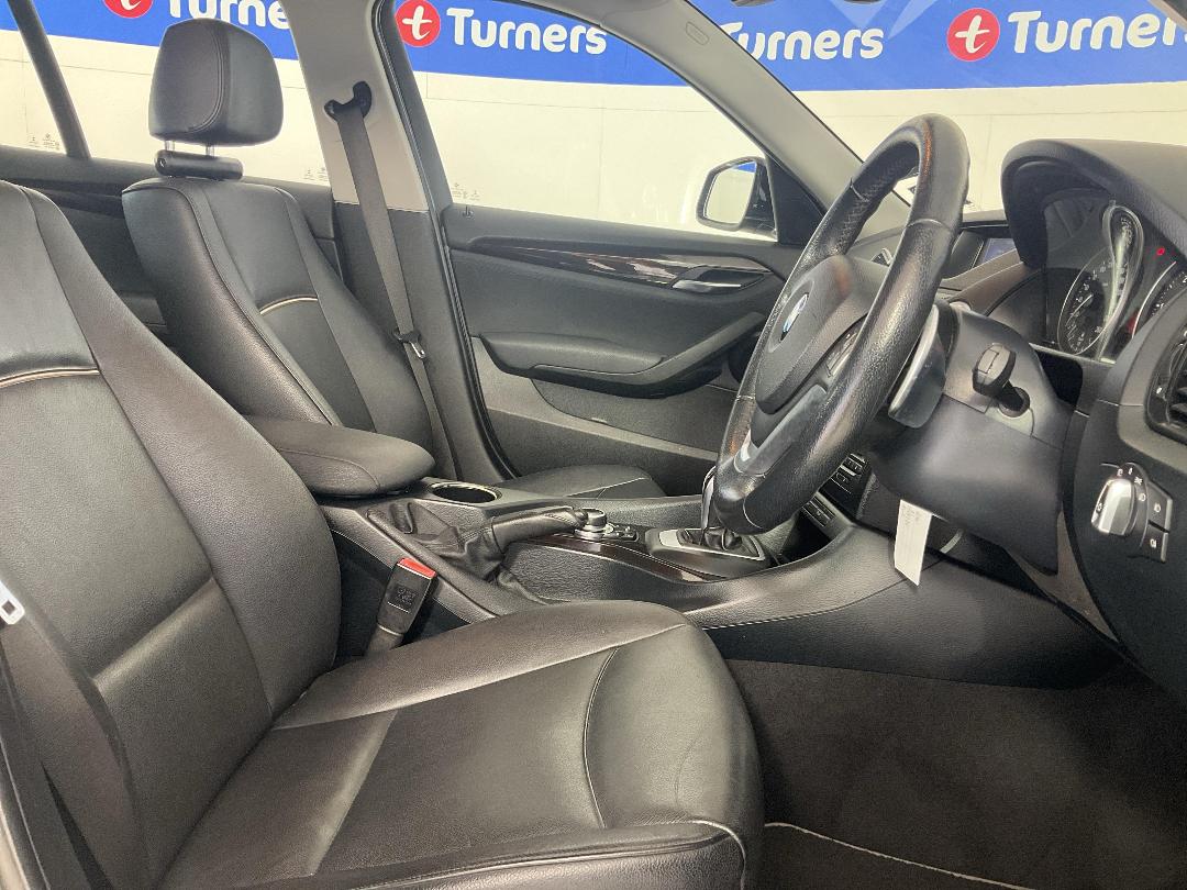 Photo '16' of BMW X1 Photo '16' of BMW X1