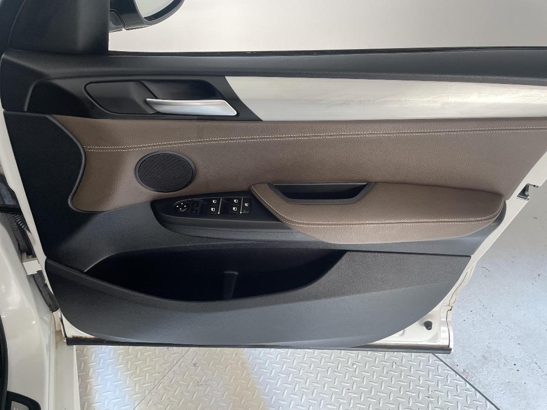 Photo '15' of BMW X3 Photo '15' of BMW X3