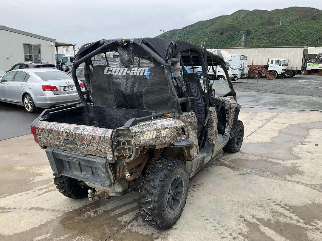 Photo '4' of Can Am Commander Max XT 6JFE 4WD