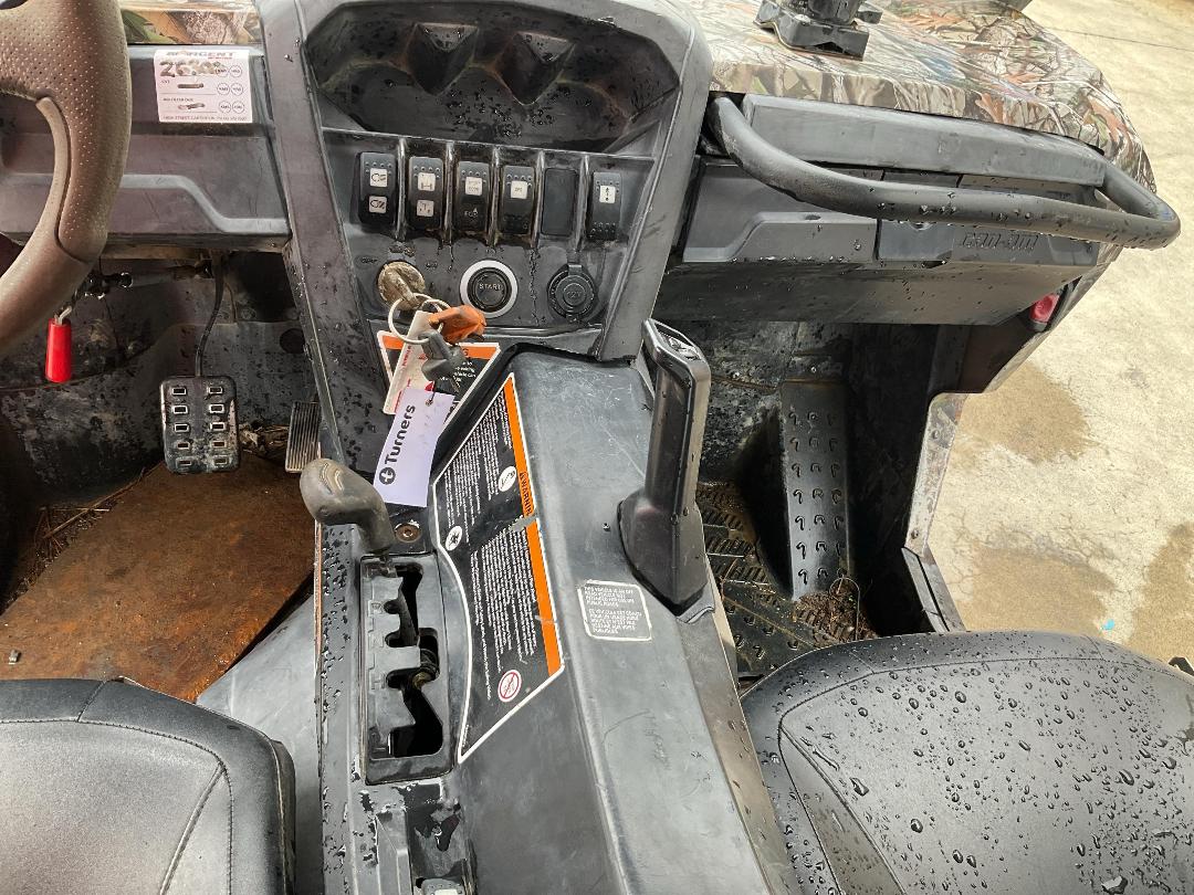 Photo '19' of Can Am Commander Max XT 6JFE 4WD