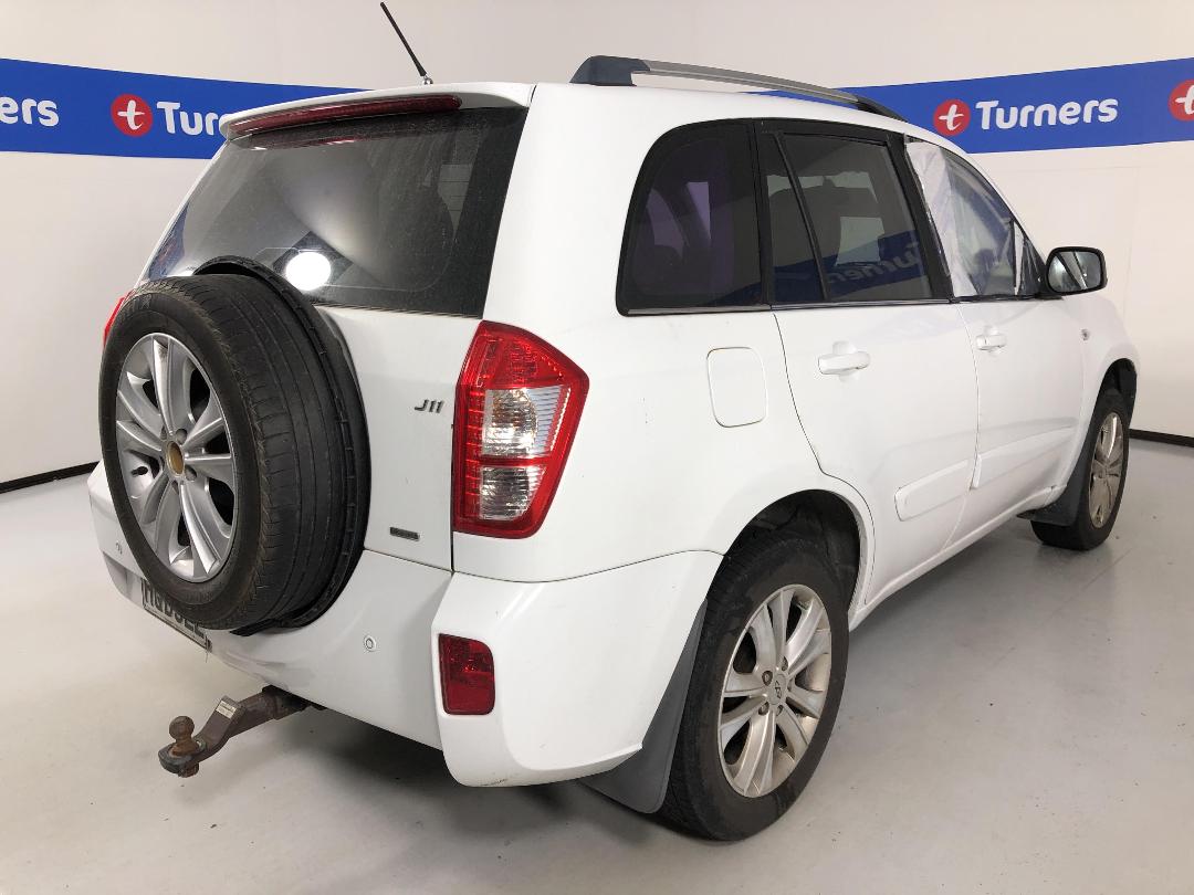 Photo '7' of Chery J11