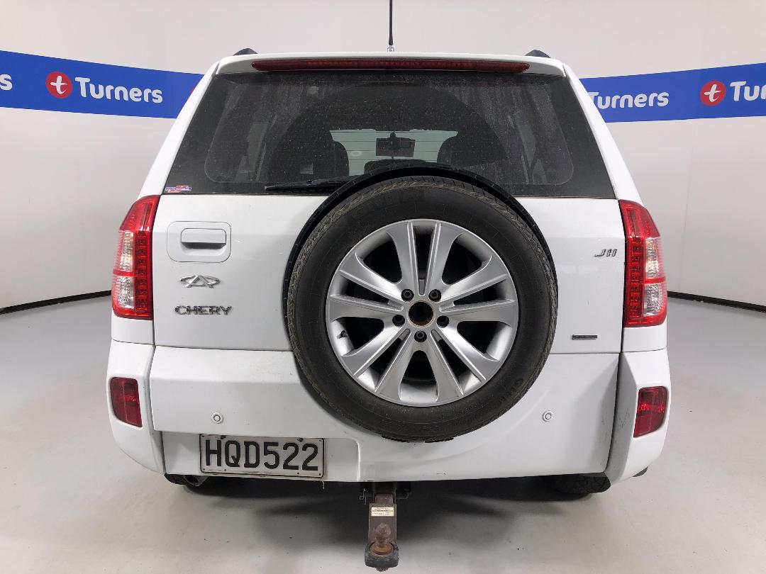 Photo '9' of Chery J11