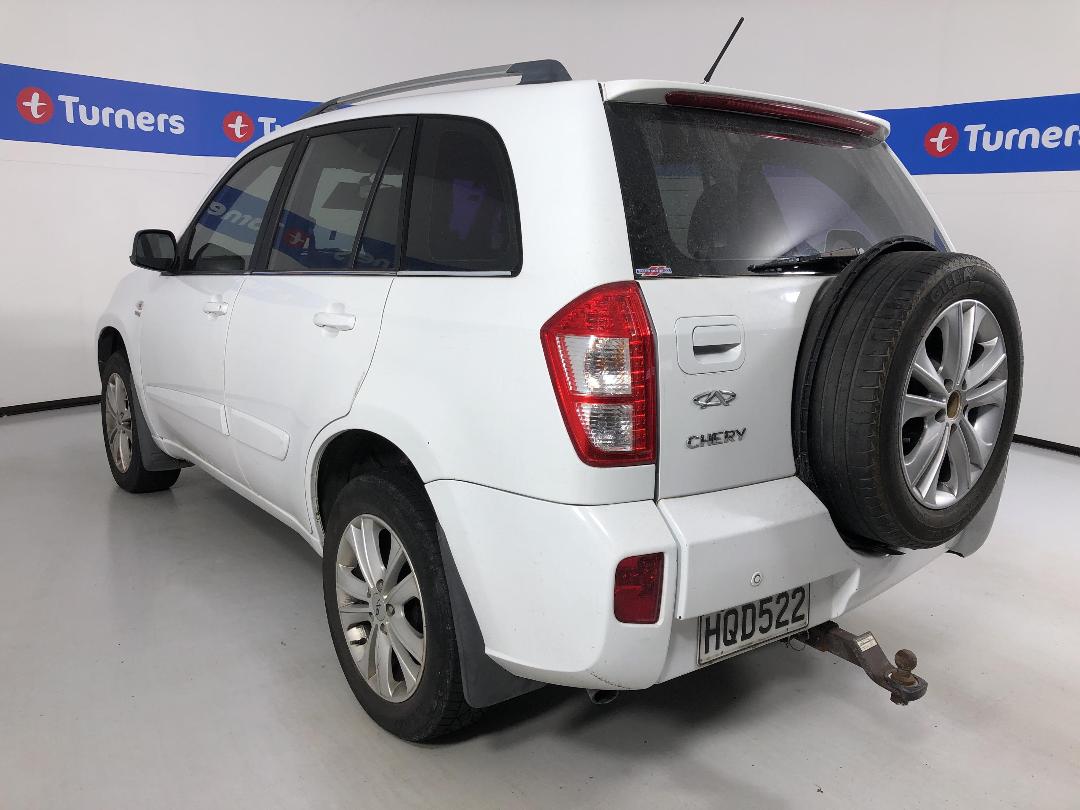 Photo '10' of Chery J11