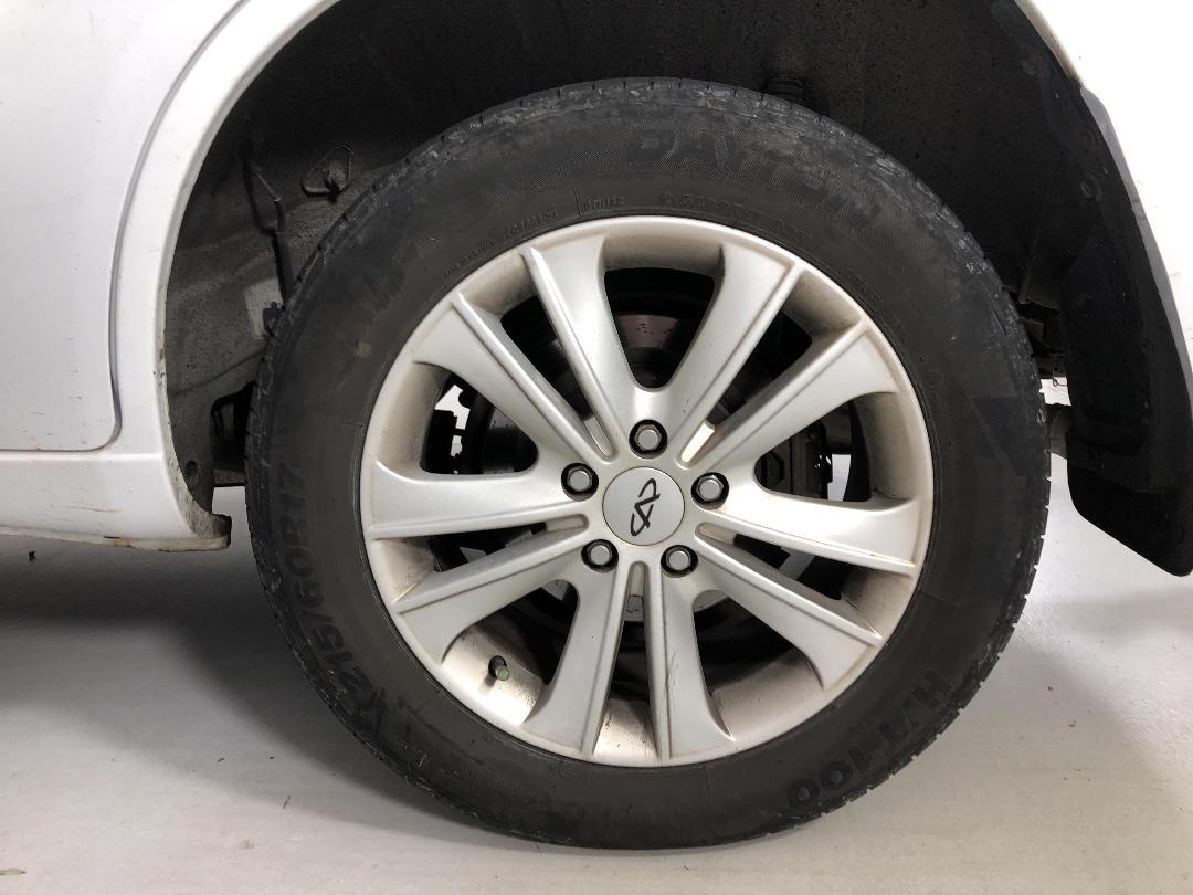 Photo '11' of Chery J11