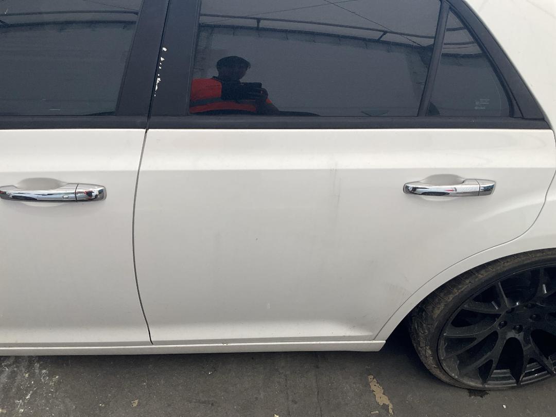 Photo '12' of Chrysler 300 Photo '12' of Chrysler 300