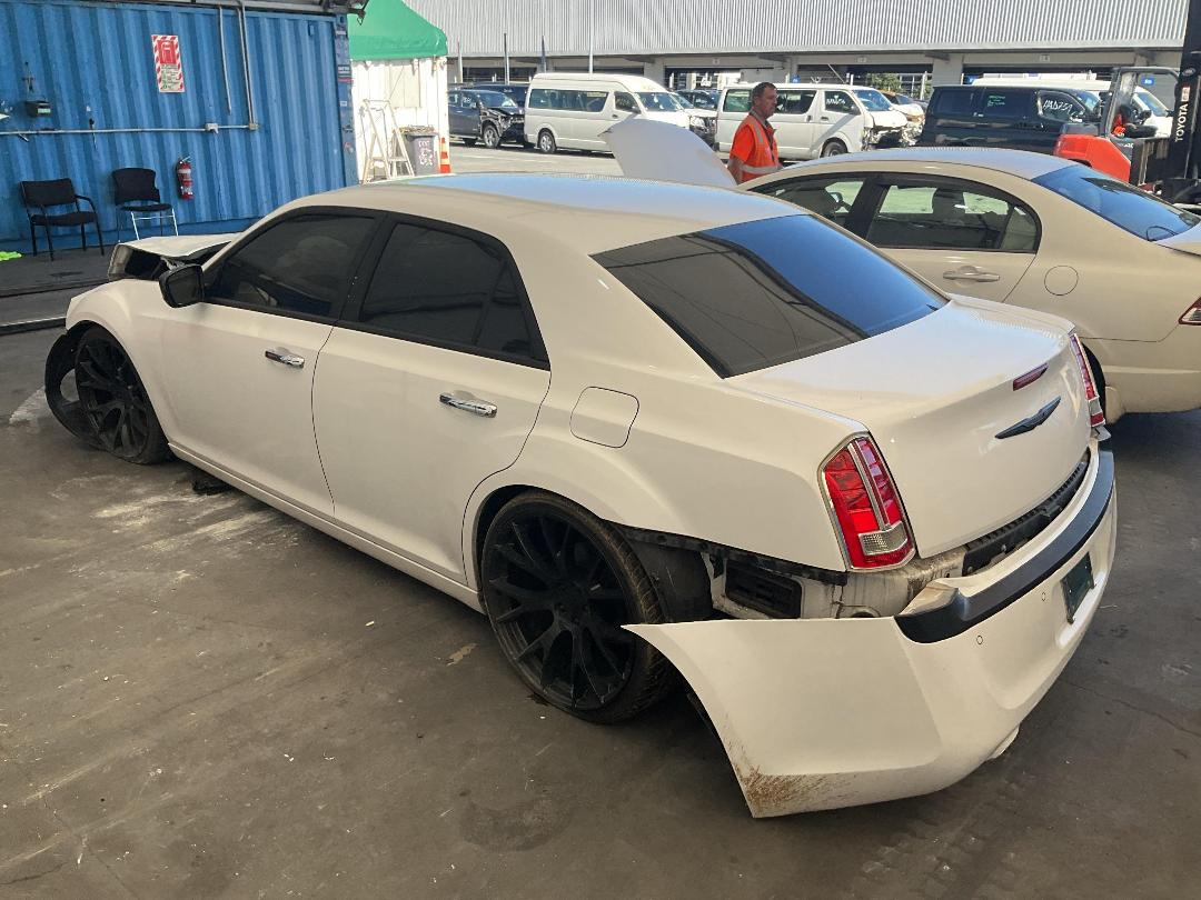 Photo '5' of Chrysler 300 Photo '5' of Chrysler 300