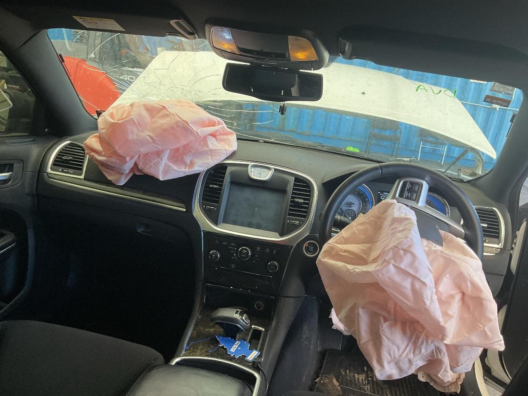 Photo '21' of Chrysler 300 Photo '21' of Chrysler 300