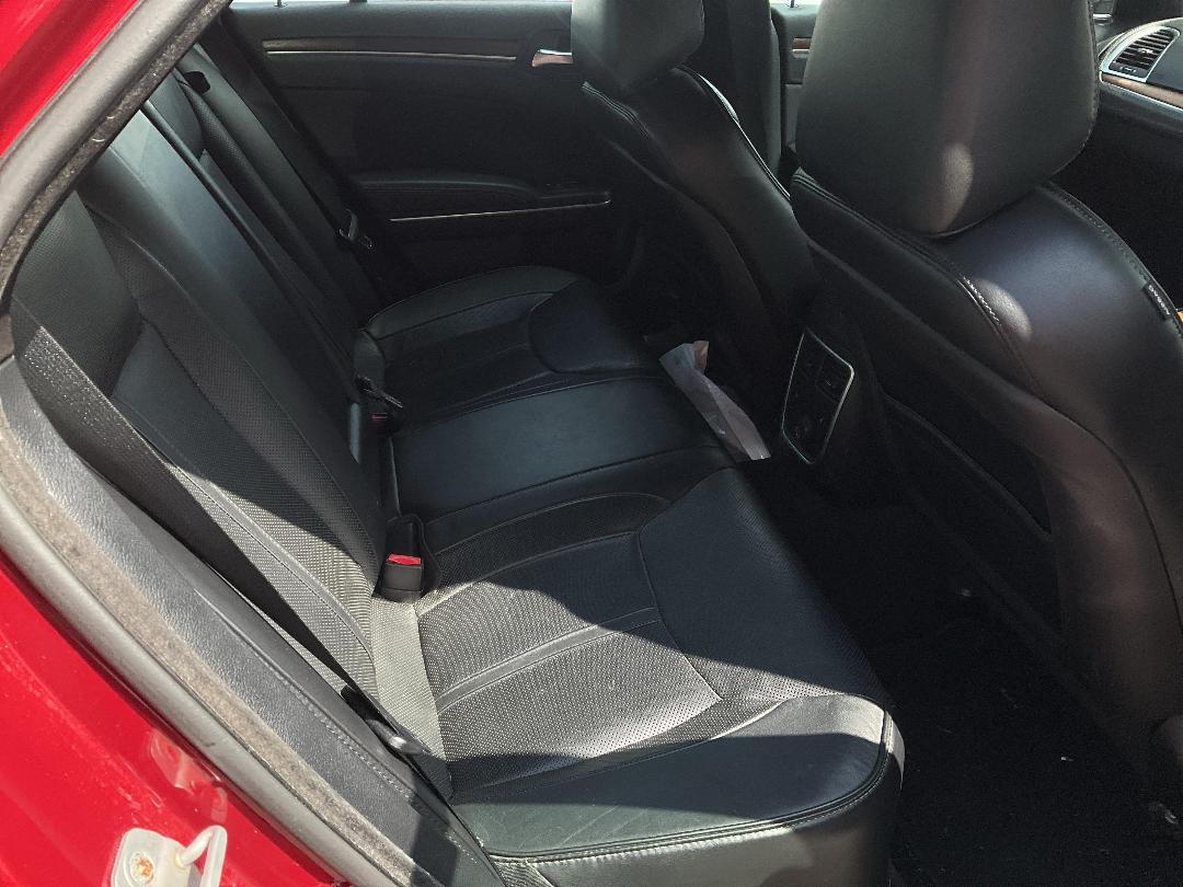 Photo '10' of Chrysler 300C V6 LUX