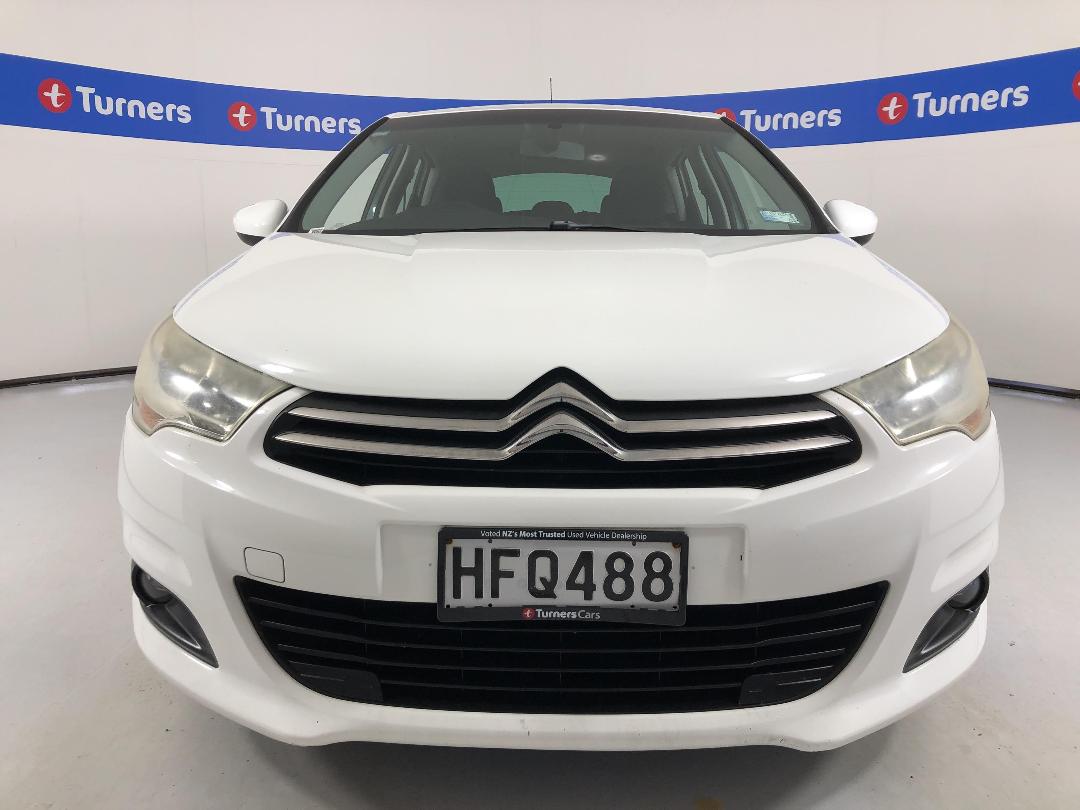 Photo '2' of Citroen C4 Photo '2' of Citroen C4
