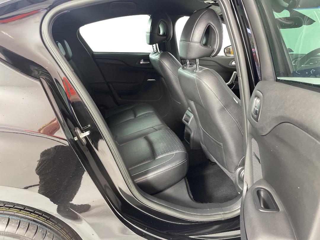 Photo '20' of Citroen DS4 Photo '20' of Citroen DS4