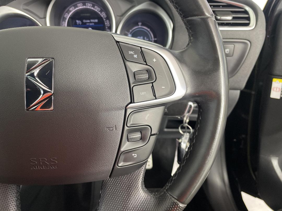 Photo '24' of Citroen DS4 Photo '24' of Citroen DS4