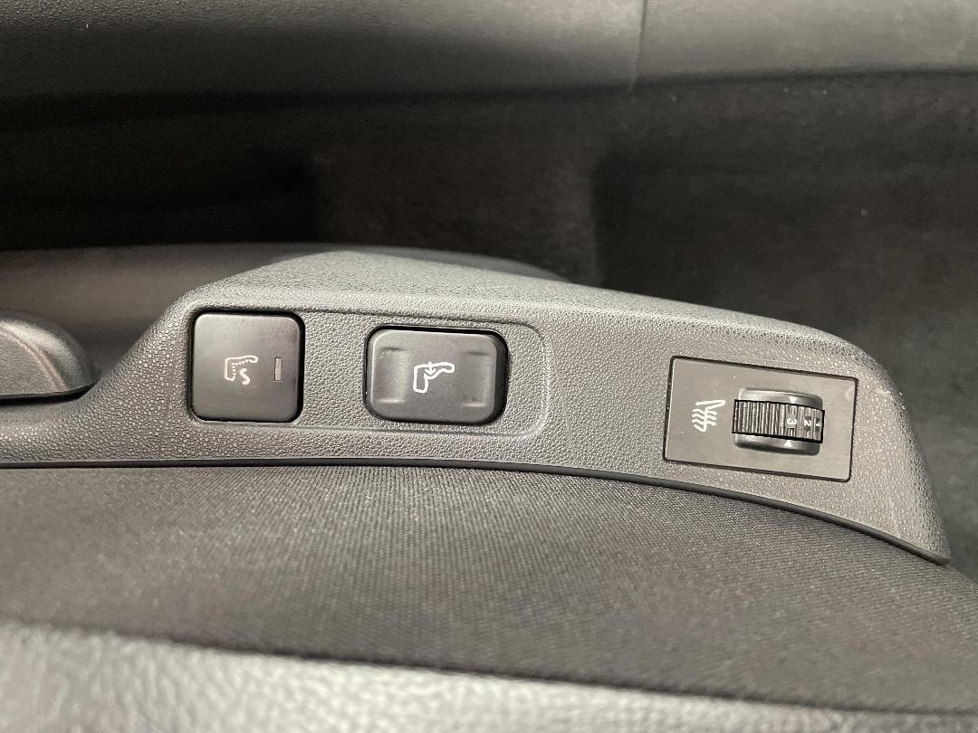 Photo '27' of Citroen DS4 Photo '27' of Citroen DS4