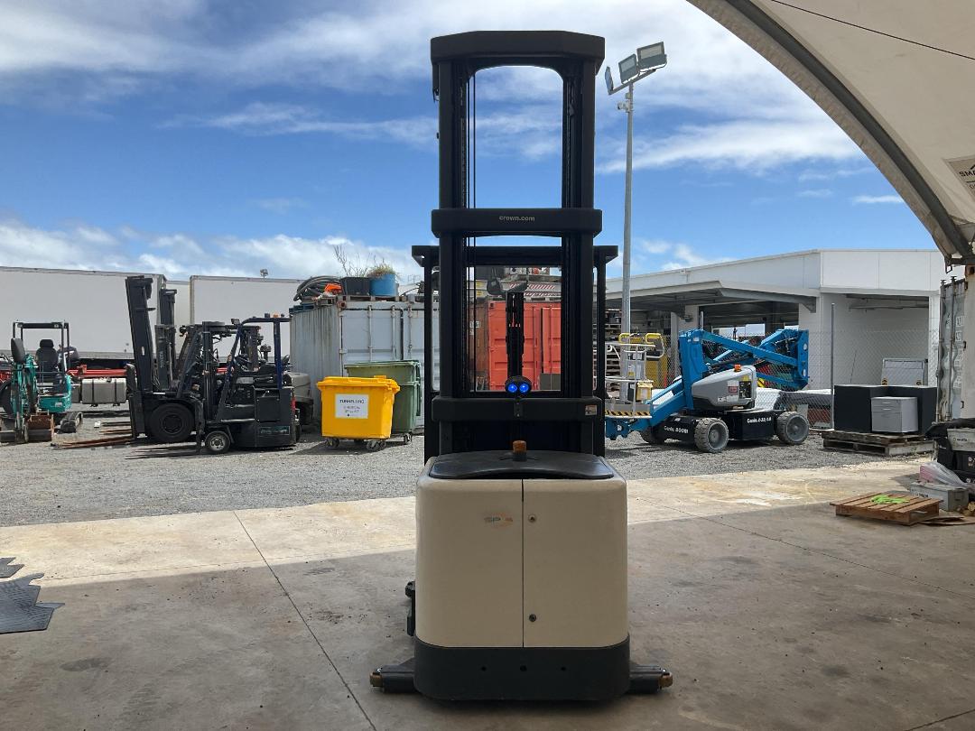 Photo '5' of Crown SP3520-30TT312 H Other Machine Photo '5' of Crown SP3520-30TT312 H Other Machine