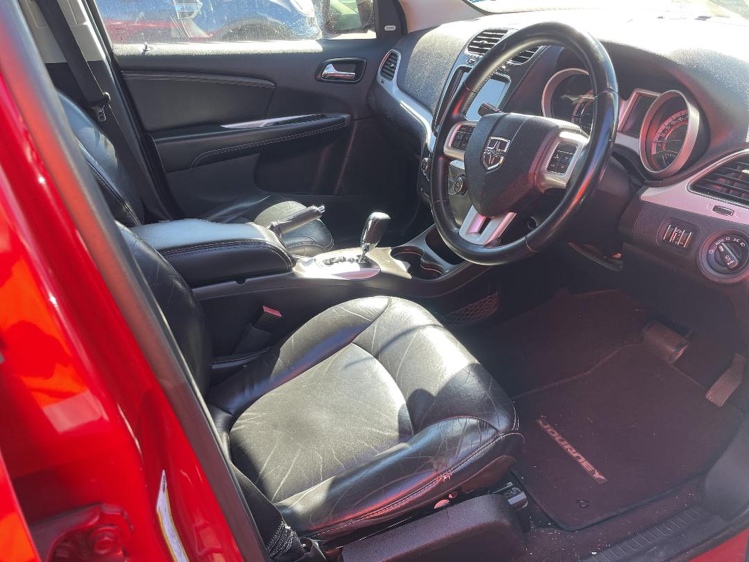 Photo '8' of Dodge Journey R/T