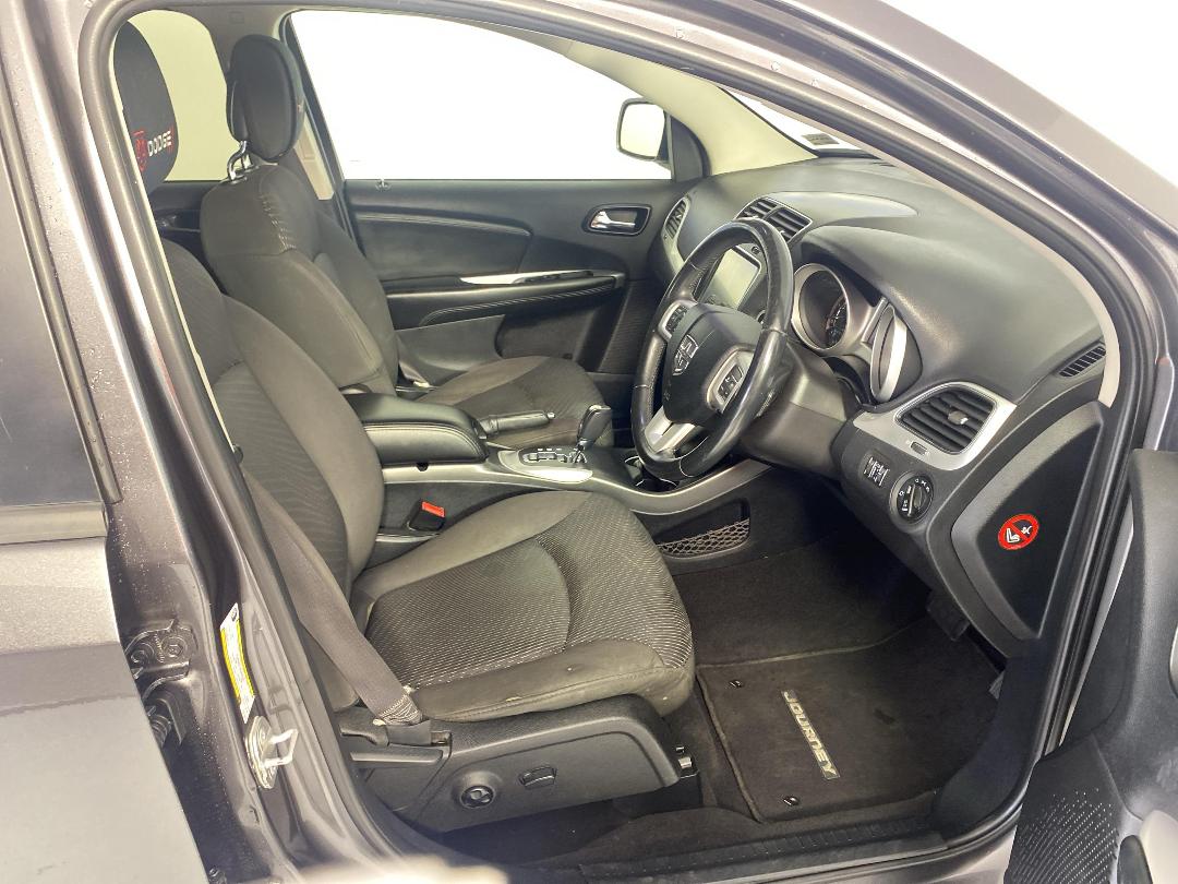 Photo '16' of Dodge Journey