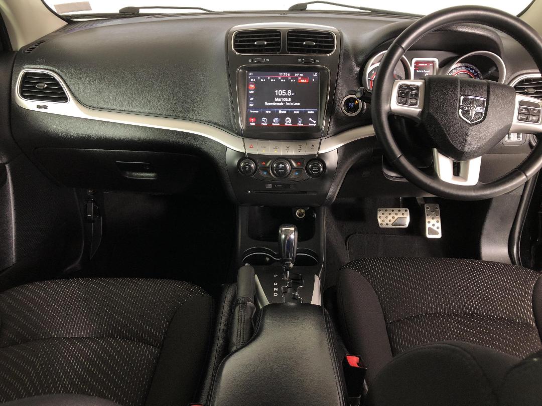 Photo '17' of Dodge Journey