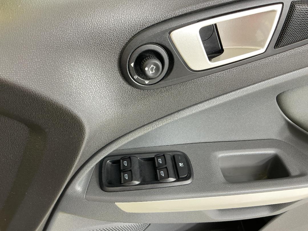 Photo '25' of Ford Ecosport Photo '25' of Ford Ecosport