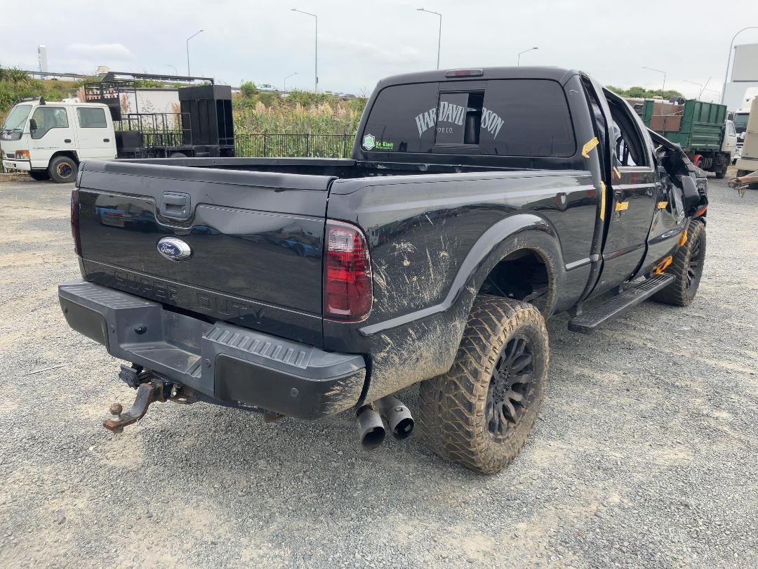 Photo '3' of Ford F350 Lariat 4X4