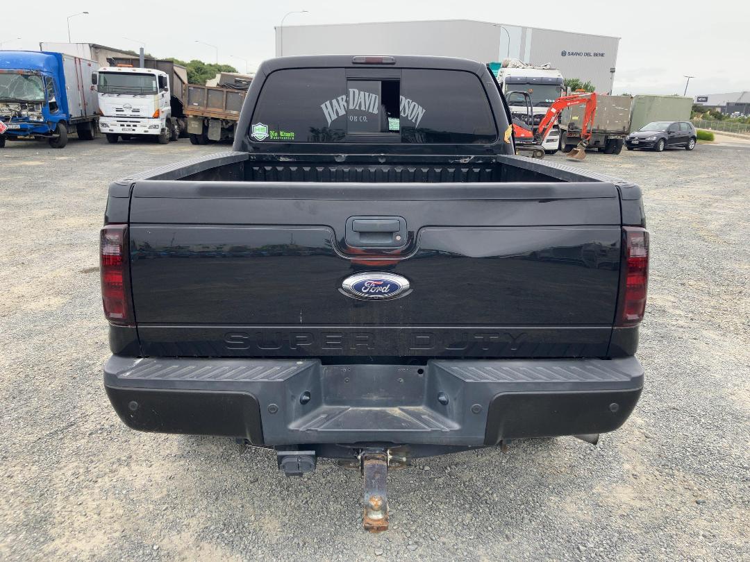 Photo '4' of Ford F350 Lariat 4X4