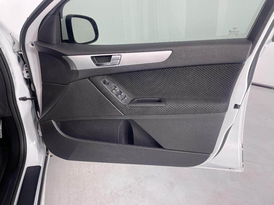 Photo '15' of Ford Falcon Photo '15' of Ford Falcon