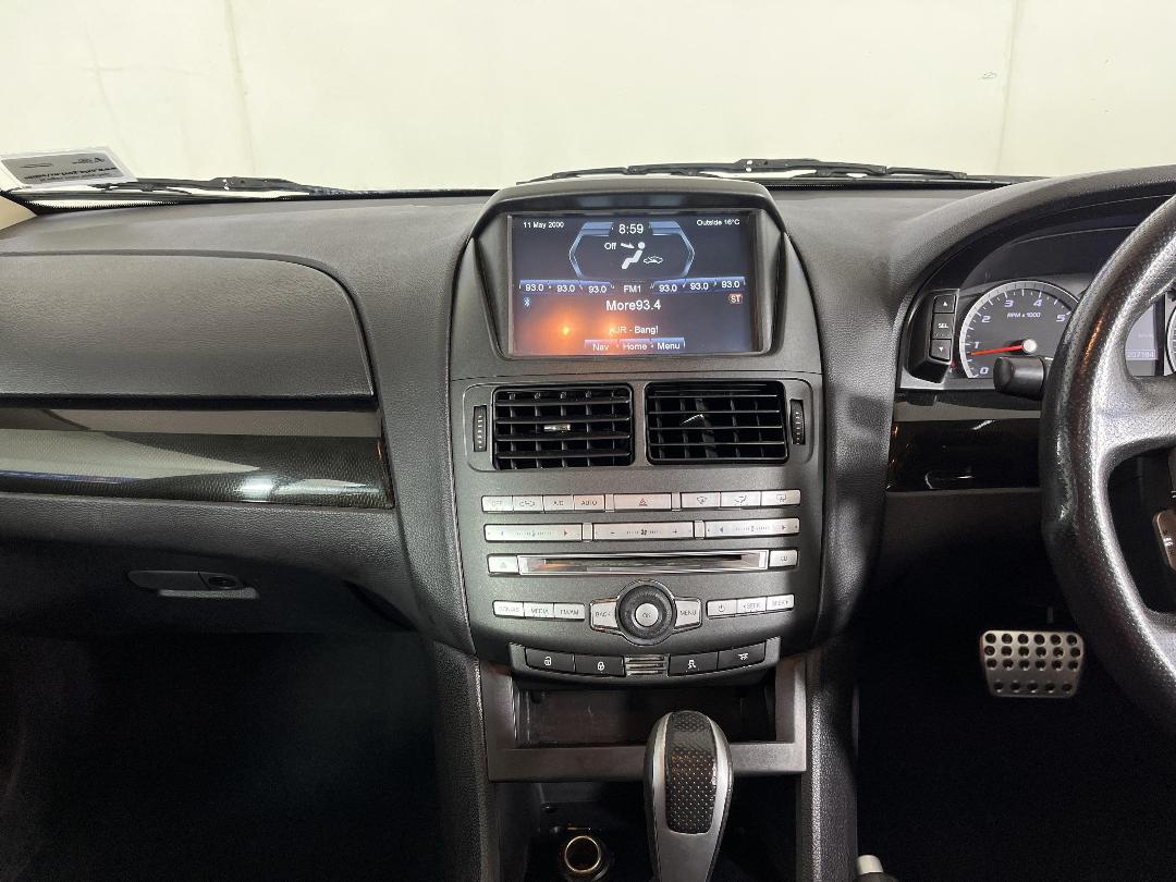 Photo '18' of Ford Falcon