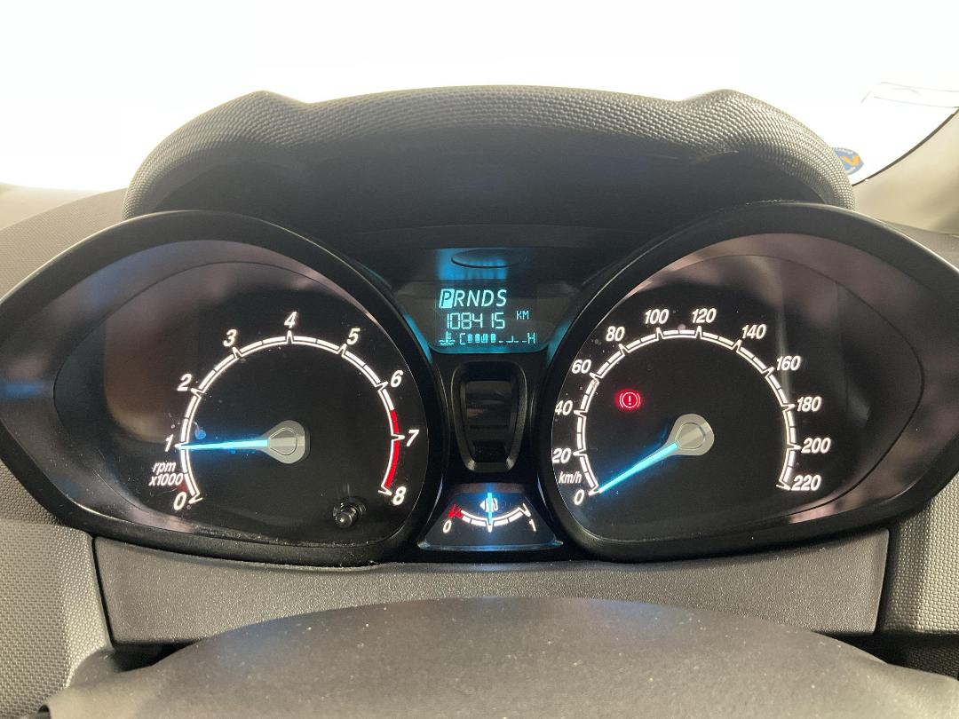 Photo '21' of Ford Fiesta Photo '21' of Ford Fiesta