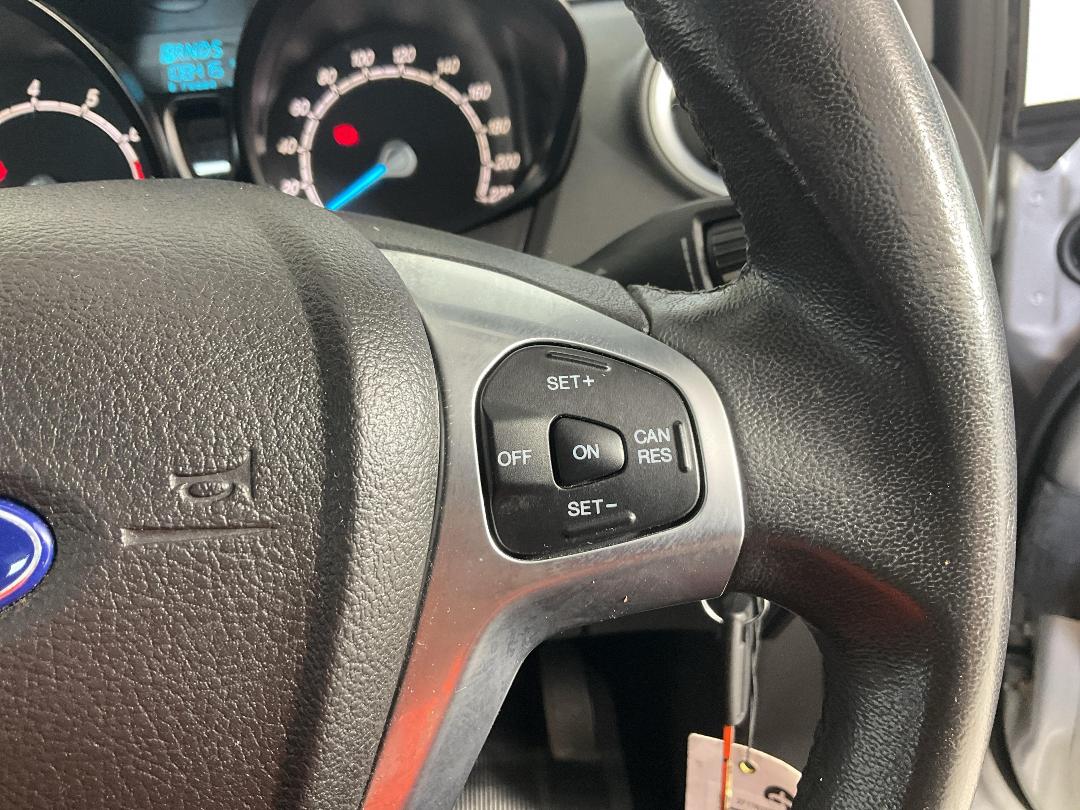 Photo '27' of Ford Fiesta Photo '27' of Ford Fiesta