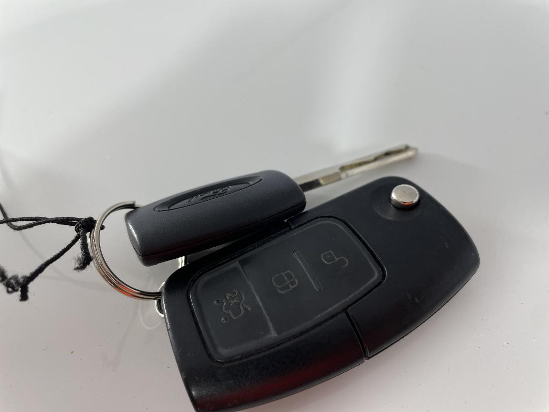 Photo '22' of Ford Fiesta Photo '22' of Ford Fiesta