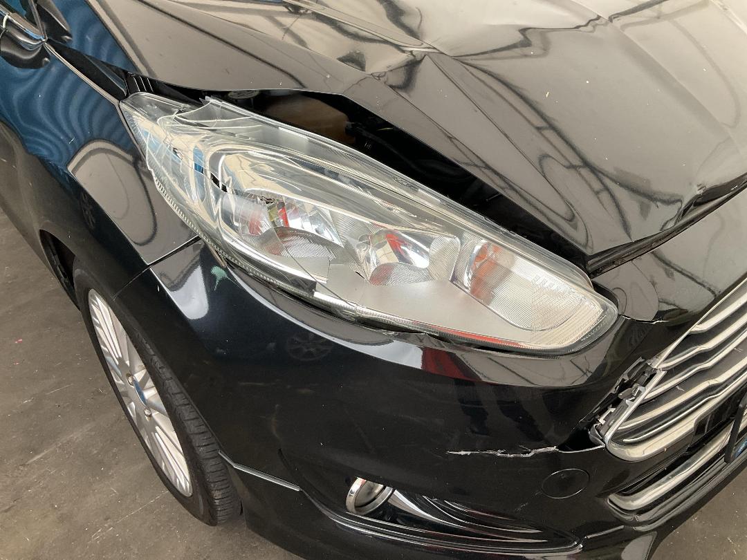 Photo '2' of Ford Fiesta Sport