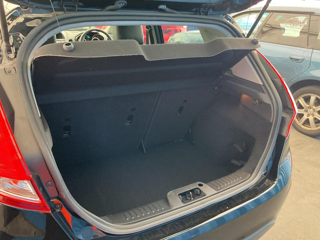 Photo '14' of Ford Fiesta Sport