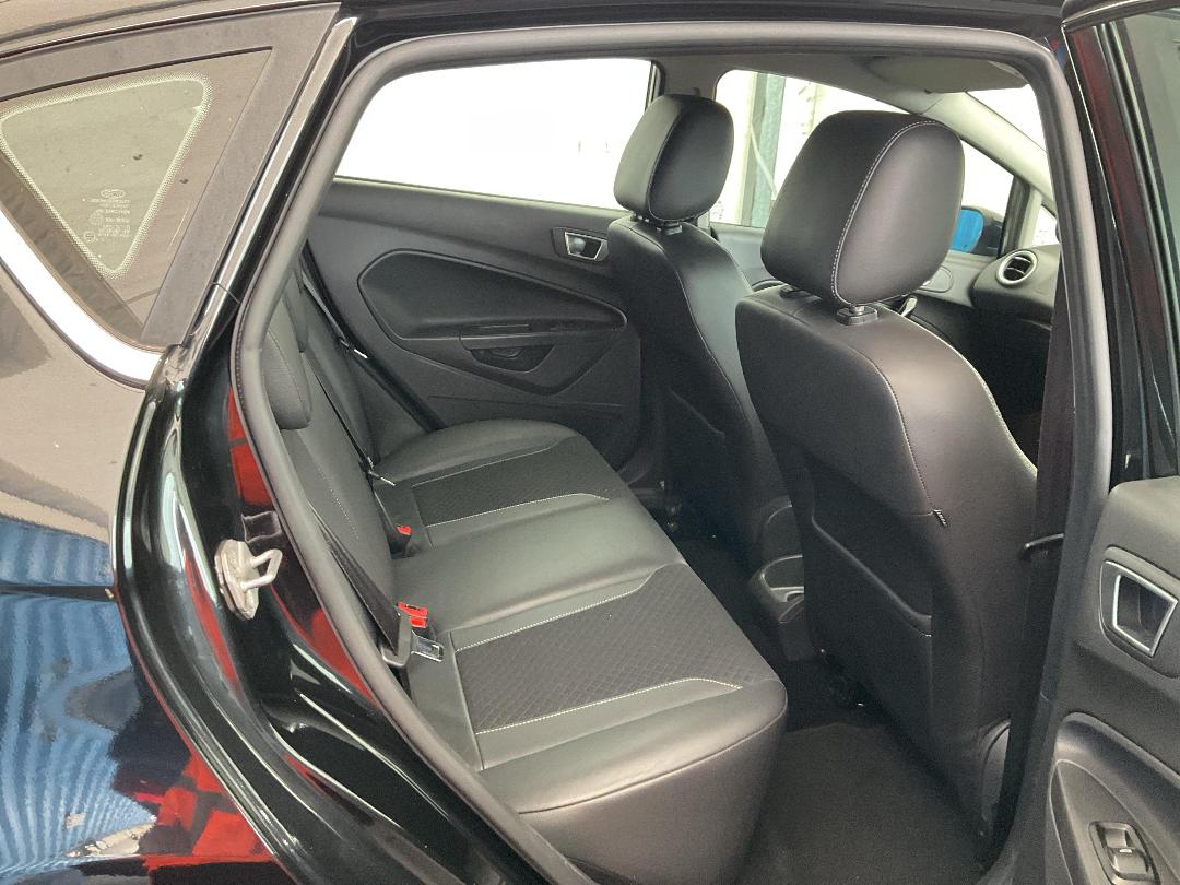 Photo '20' of Ford Fiesta Sport