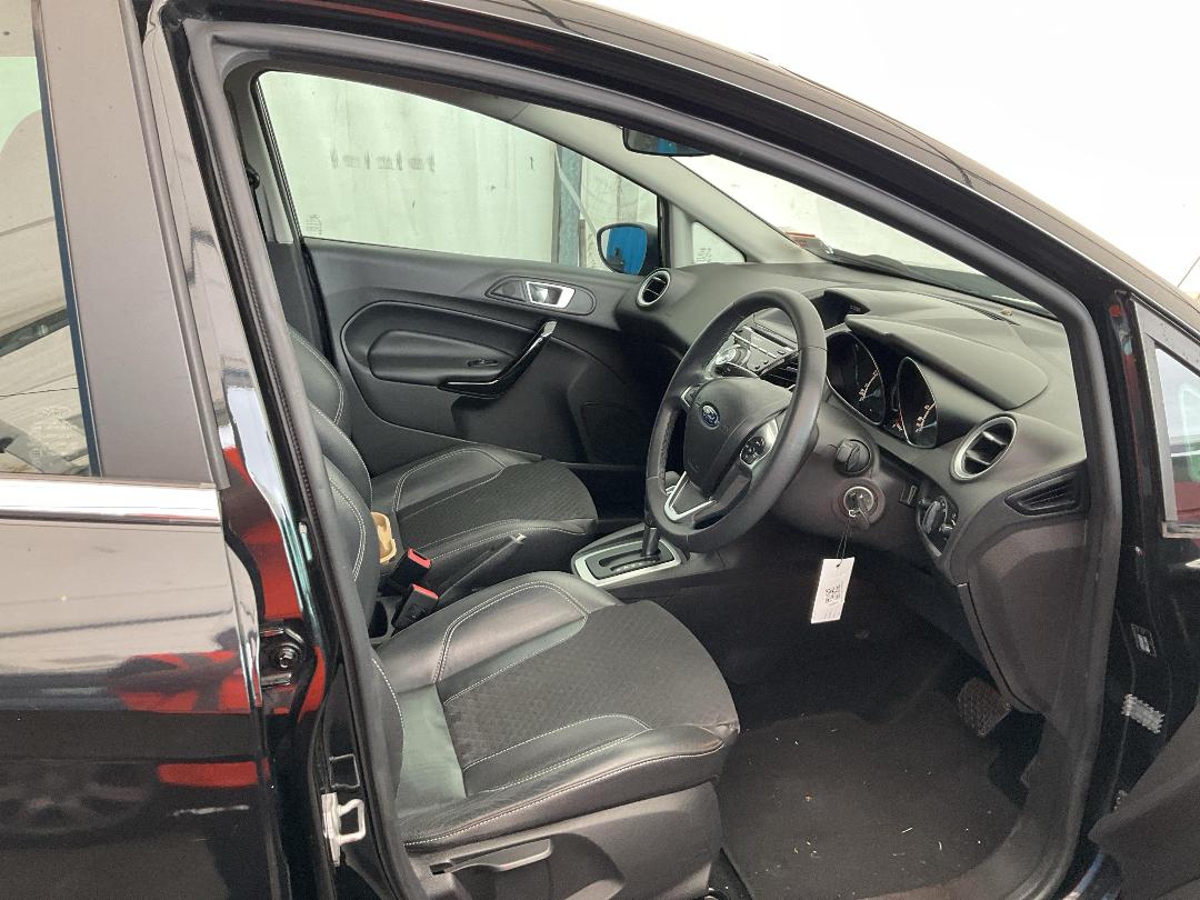 Photo '22' of Ford Fiesta Sport