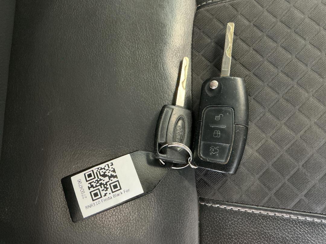 Photo '22' of Ford Fiesta