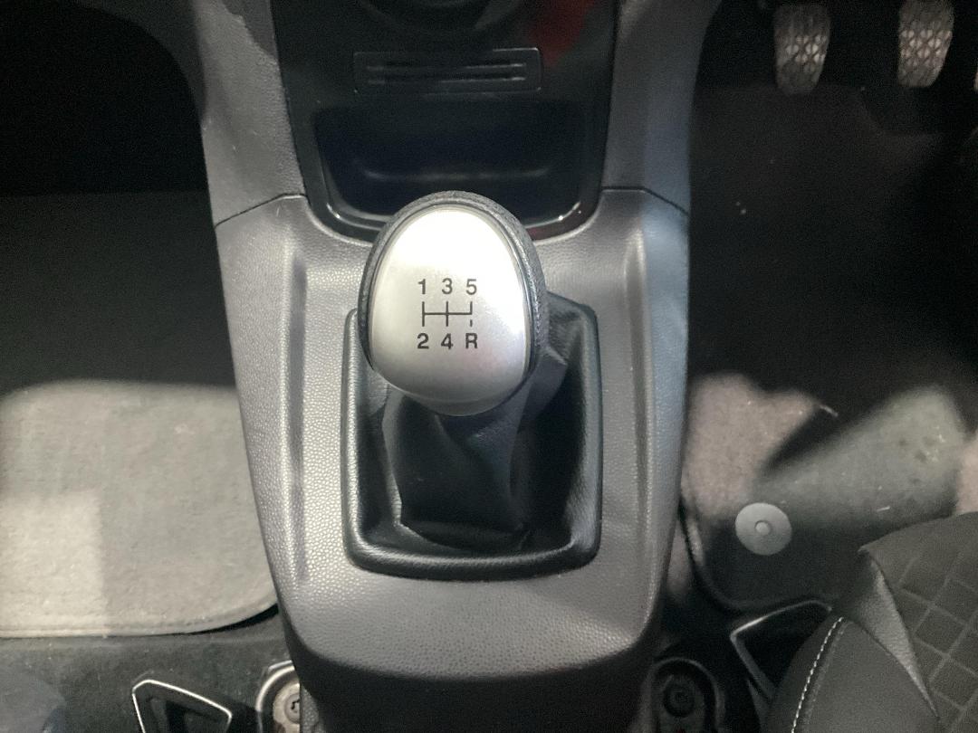 Photo '11' of Ford Fiesta Sport