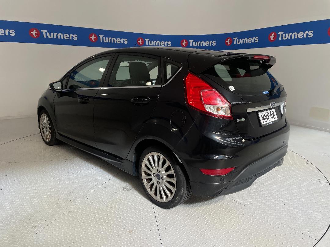 Photo '10' of Ford Fiesta