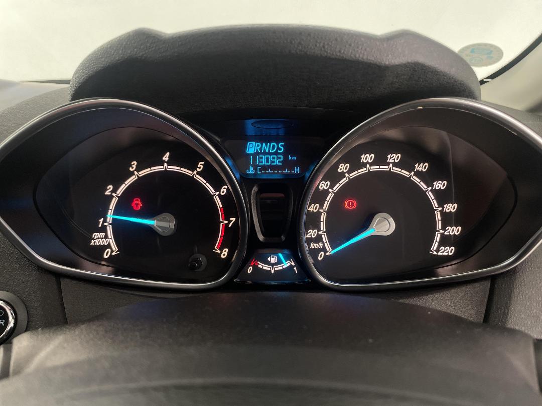 Photo '16' of Ford Fiesta