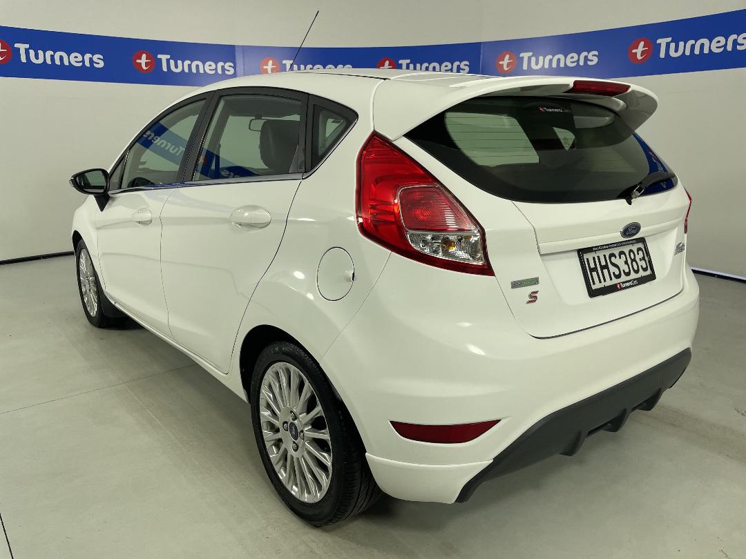 Photo '5' of Ford Fiesta