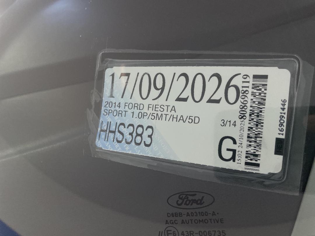 Photo '27' of Ford Fiesta