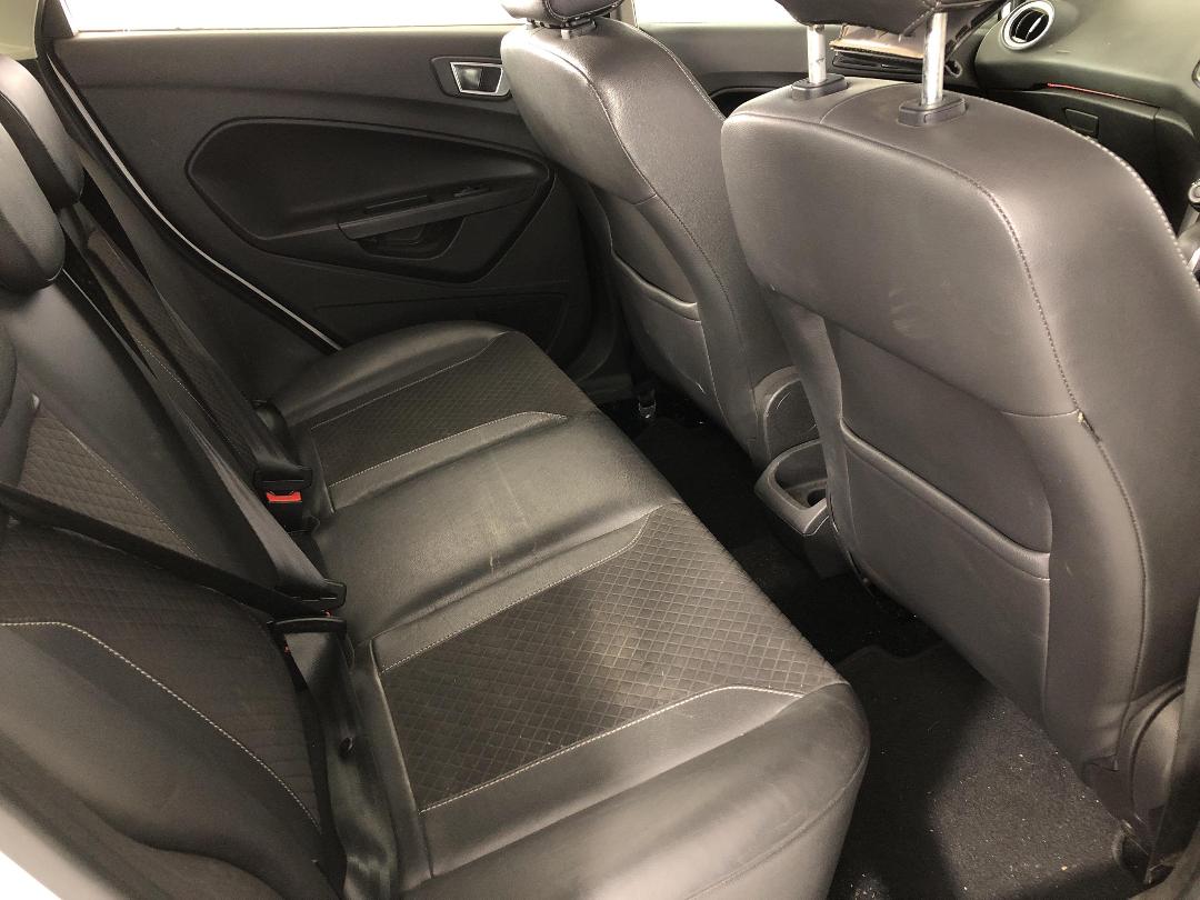 Photo '18' of Ford Fiesta Sport