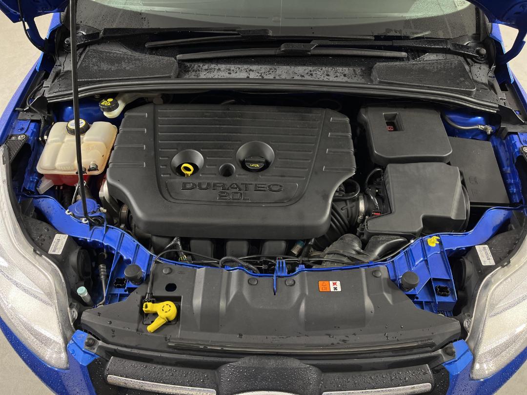 Photo '13' of Ford Focus